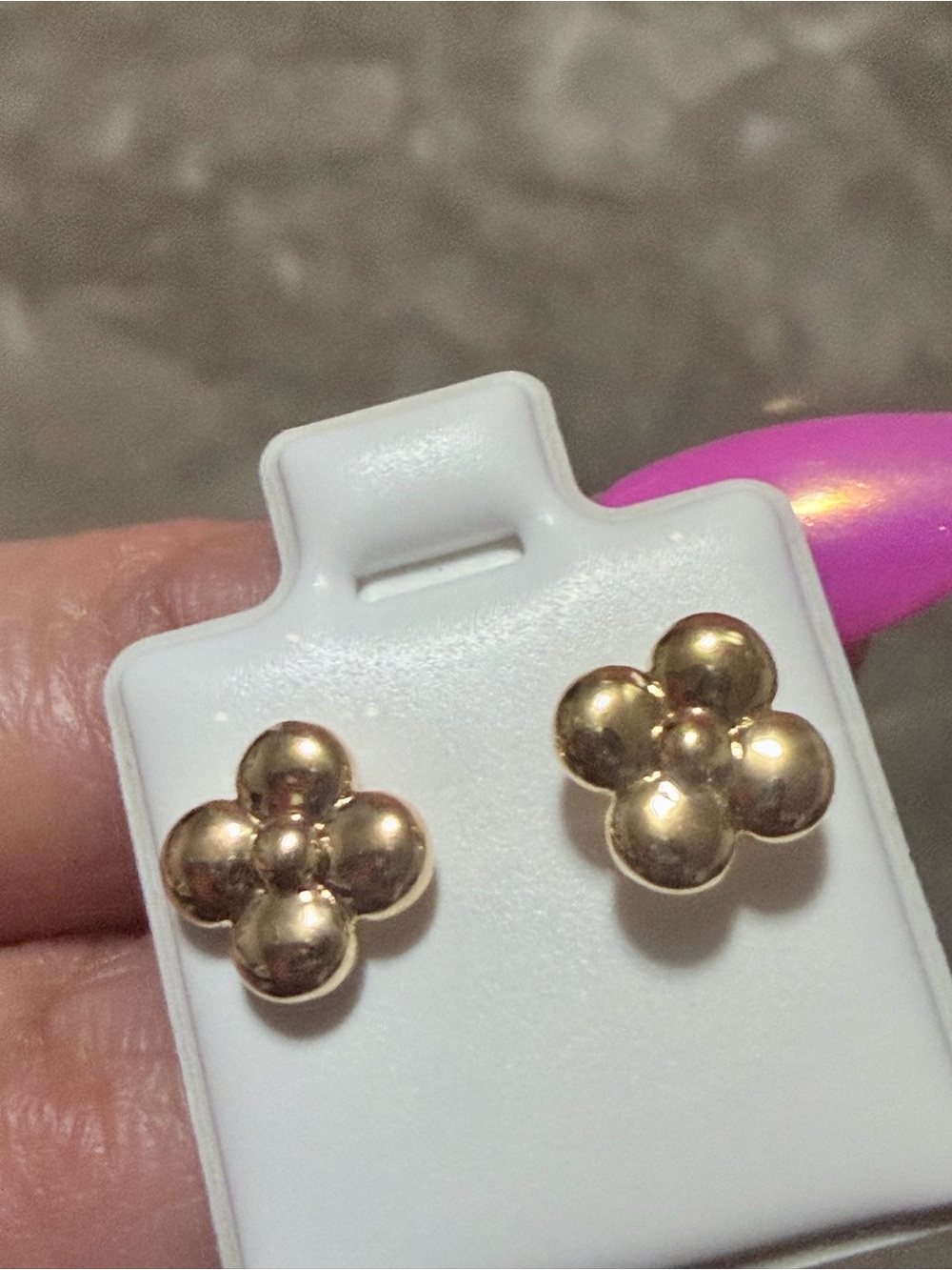 K18 Japan Gold Stud Earrings with silicone Back